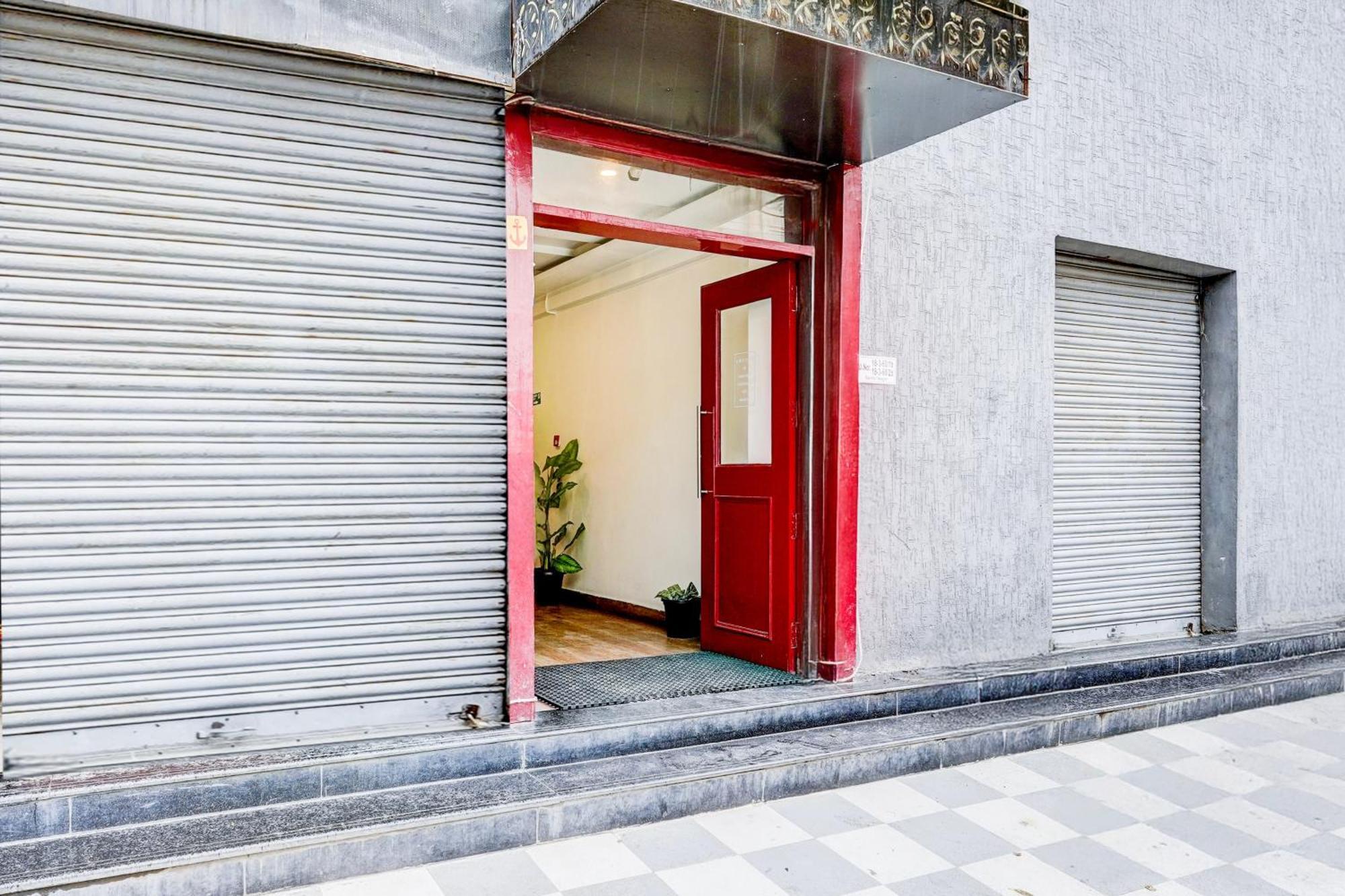 Hotel Treebo Trend De Alphabet Tirupati Exterior foto
